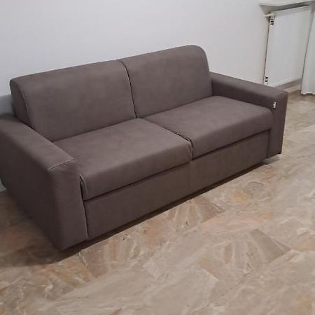 Apartment Angy Мира Екстериор снимка