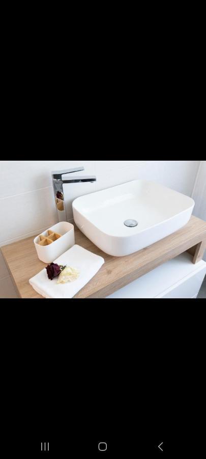 Apartment Angy Мира Екстериор снимка