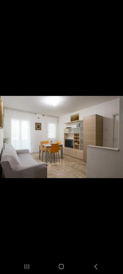 Apartment Angy Мира Екстериор снимка